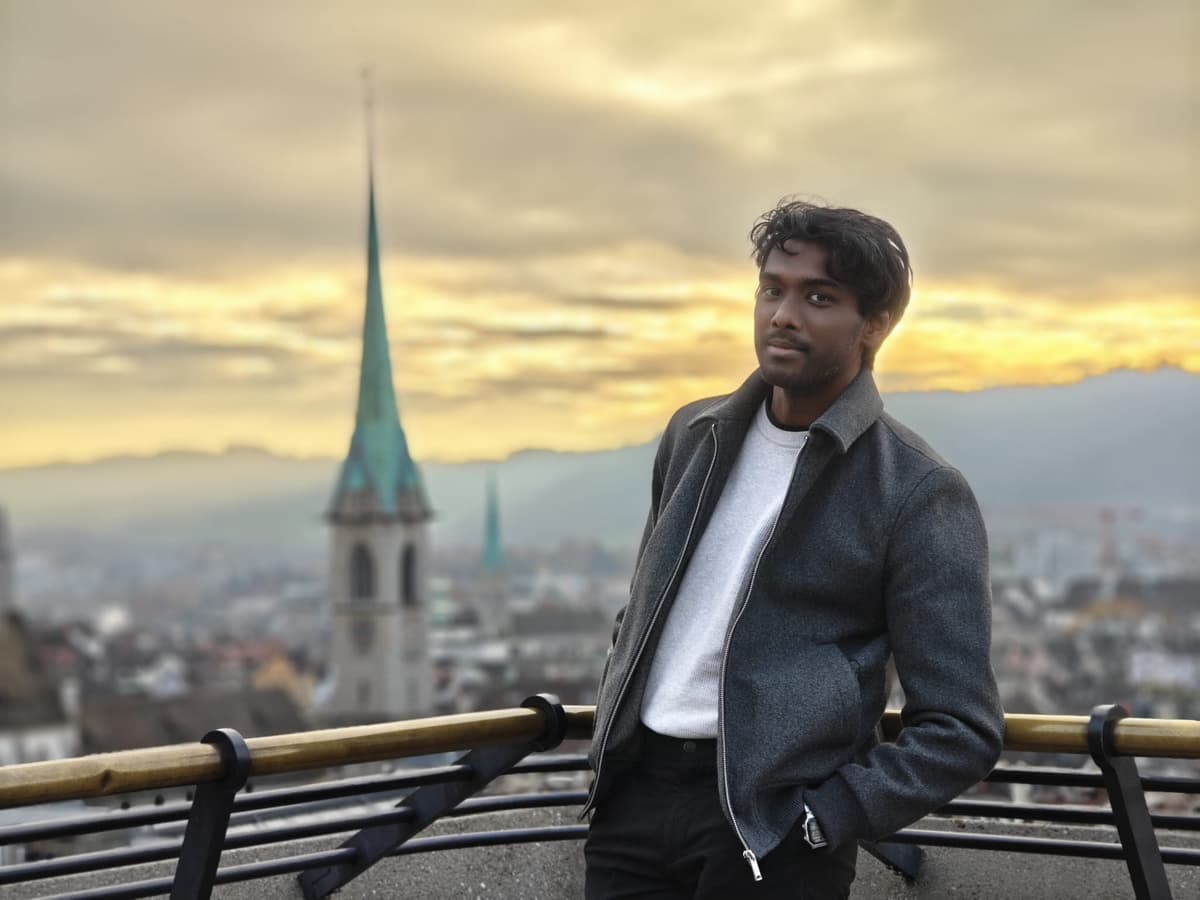 Nikhil Singh portrait with city background